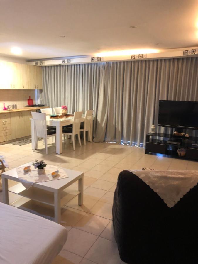 Hayarkon By The Beach Tel Aviv Esterno foto