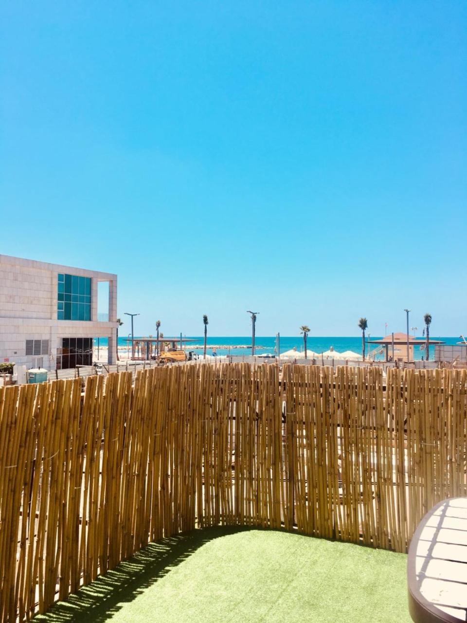 Hayarkon By The Beach Tel Aviv Esterno foto